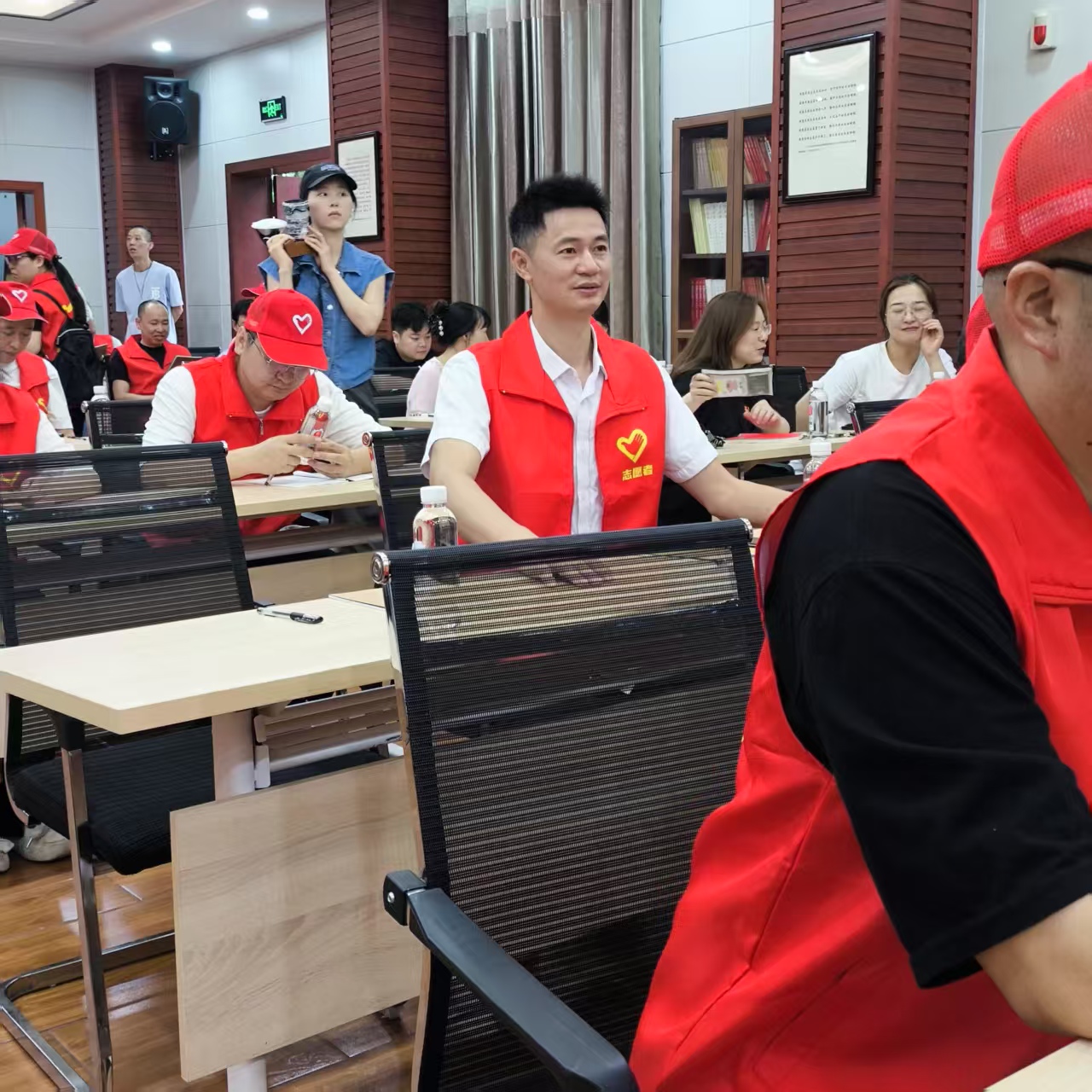 1750405352567369.jpg 222.jpg